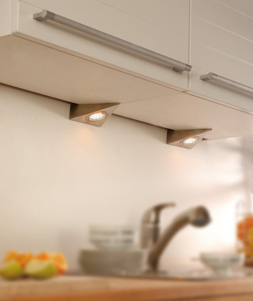 светильники в мебель на кухню